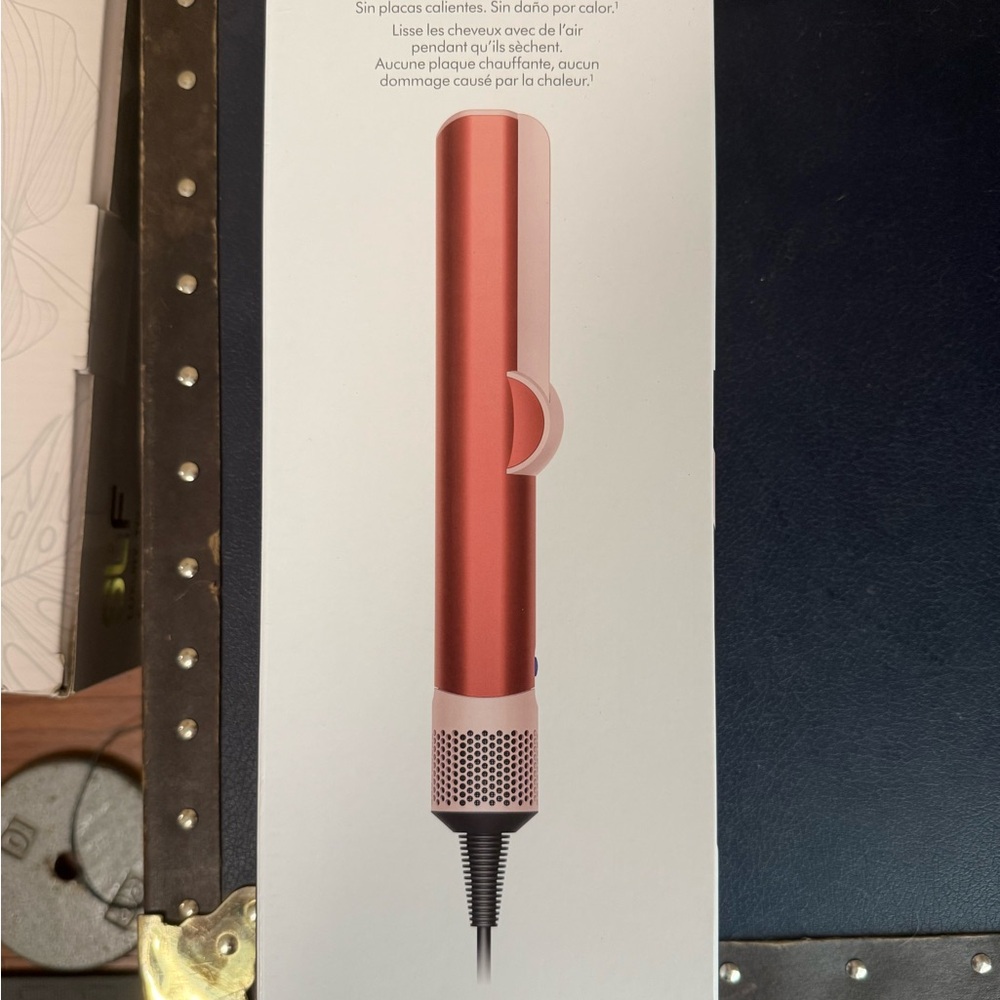 Dyson Coral Hair Styling Tool